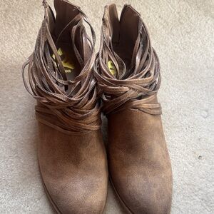 Chic Brown Ankle Booties with Wrap Design